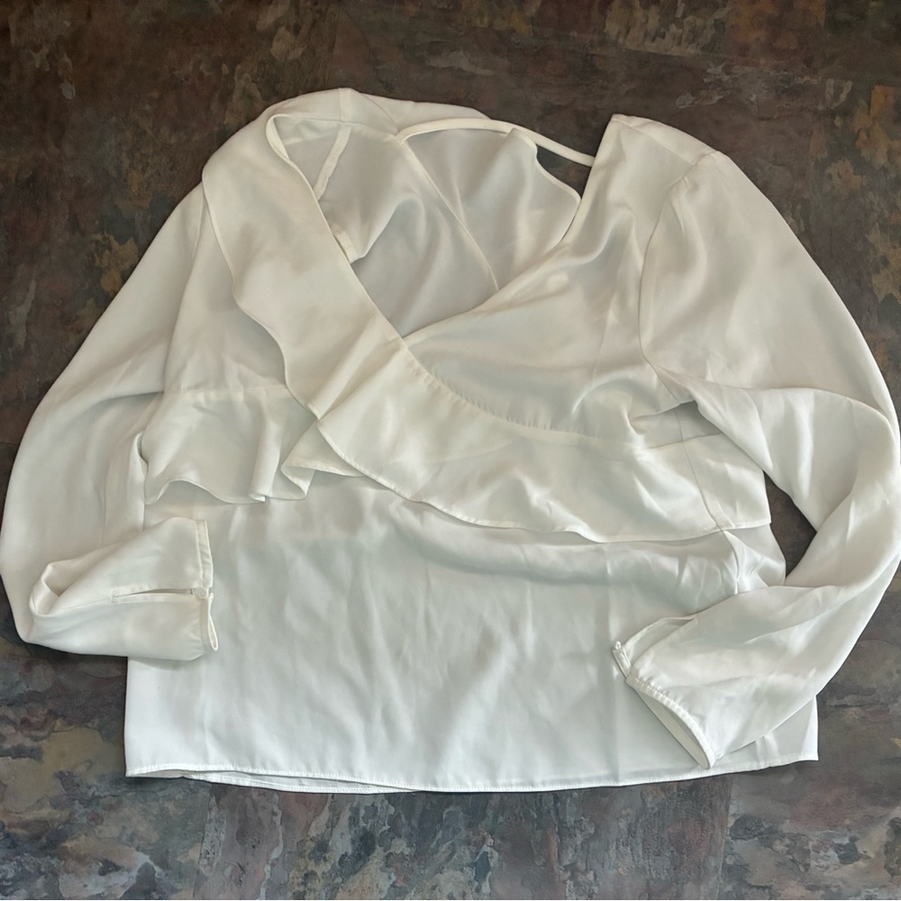 Vestique Cream Ruffle Blouse